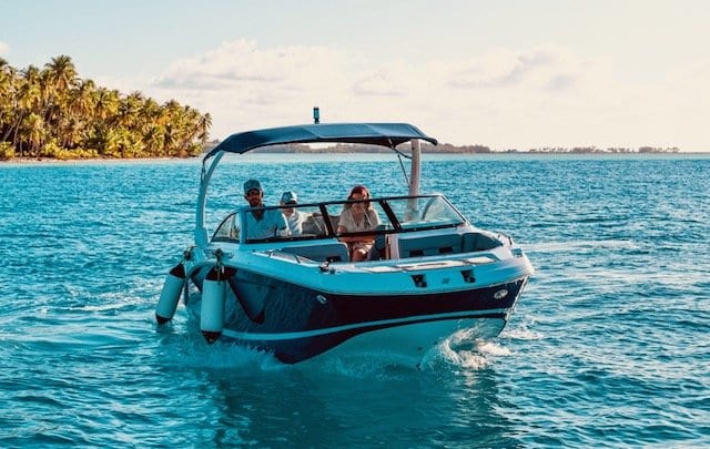 Four Winns HD3 à Bora Bora