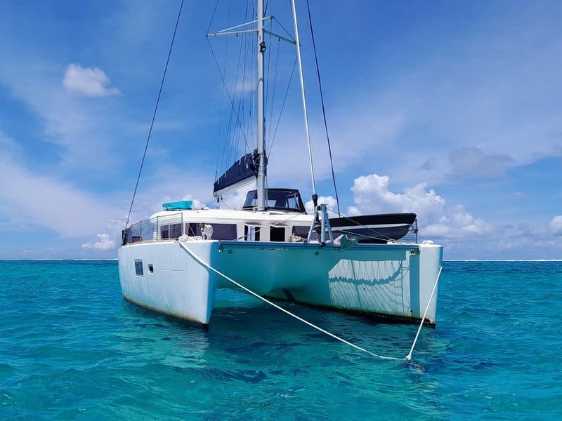 Lagoon 400 S2 for sale in Tahiti