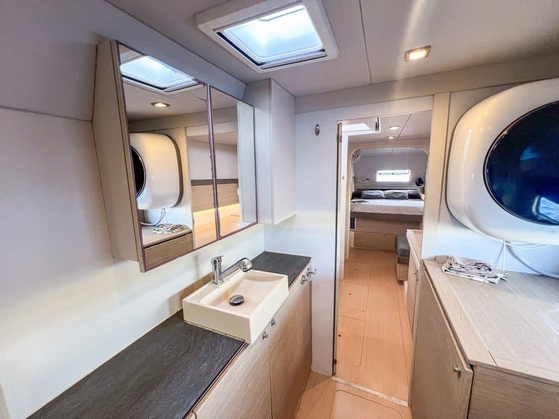 Bali 4.0 owners version catamaran – Karma_22