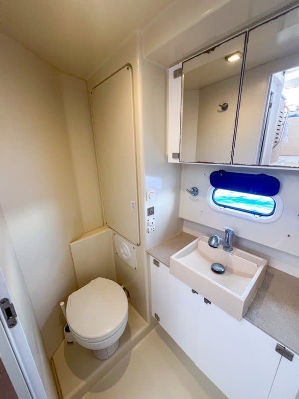 Bali 4.0 owners version catamaran – Karma_23