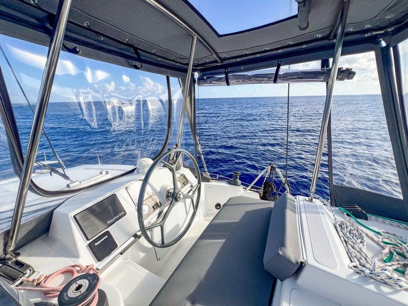 Bali 4.0 owners version catamaran – Karma_29
