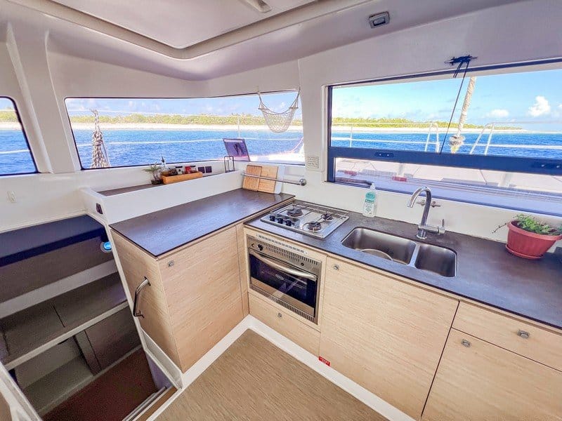 Bali 4.0 owners version catamaran – Karma_4