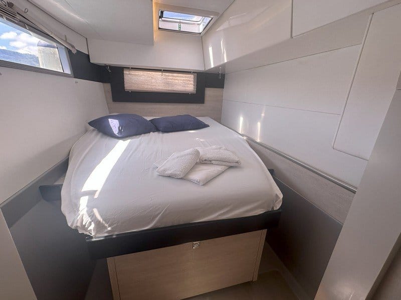 Leopard 40 4 cabin version catamaran – YRREEL 28
