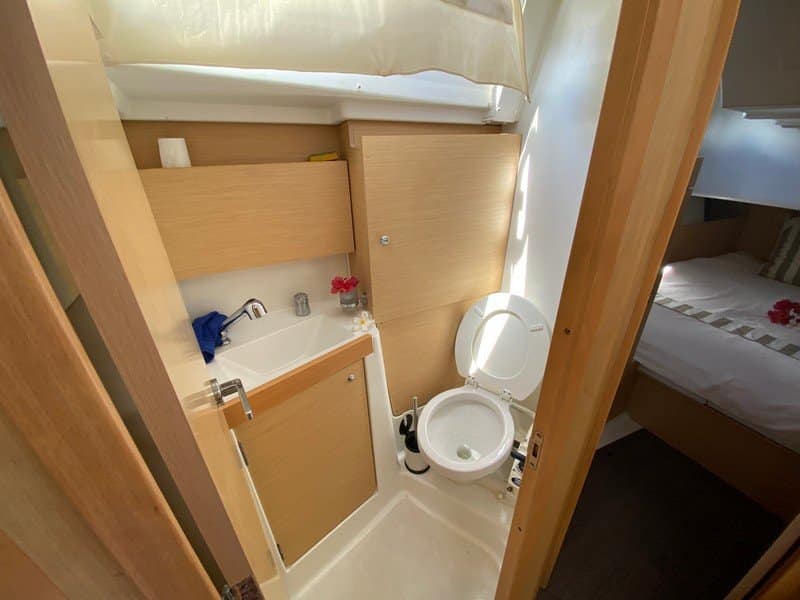 030oceanis 38 cruiser Miss Lucie