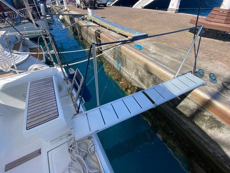 041oceanis 38 cruiser Miss Lucie