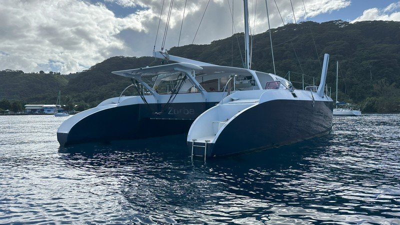 004 Performance Catamaran Contraste 44 – ZORBA