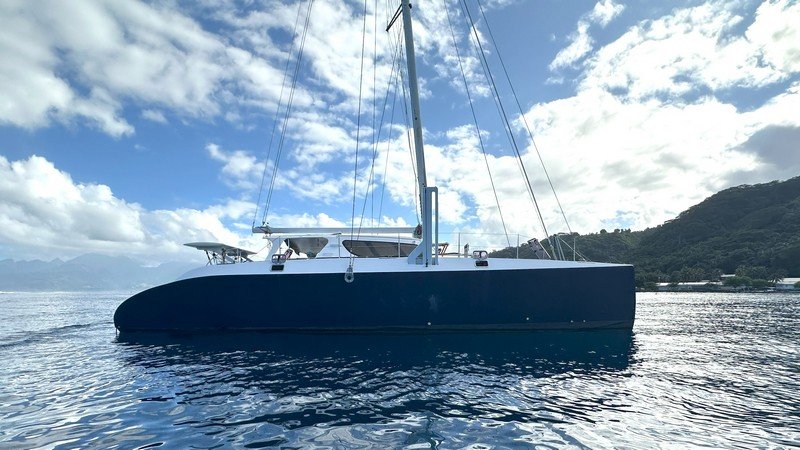 006 Performance Catamaran Contraste 44 – ZORBA