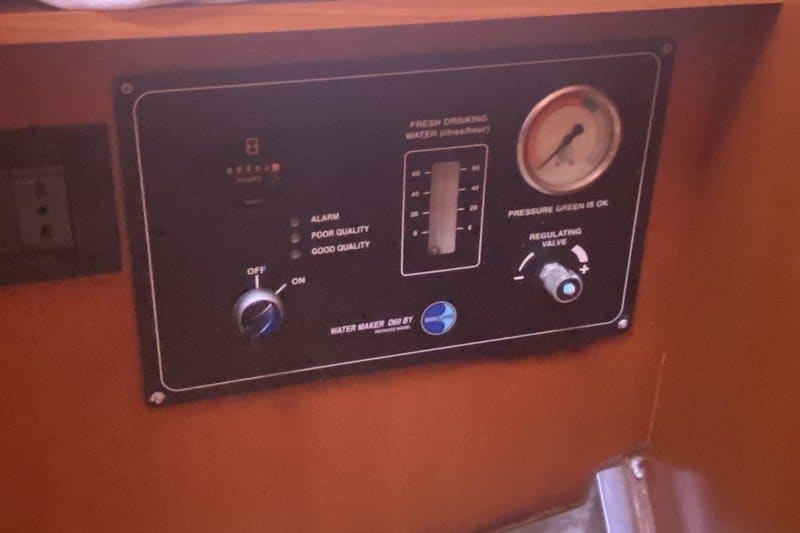 018 Grand Soleil 43 cruising racing yacht