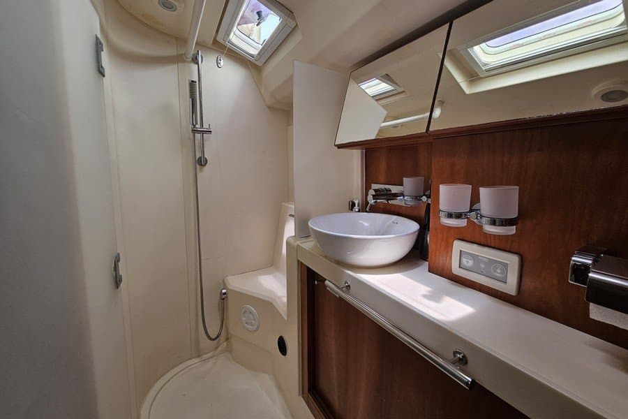 033 Hanse 505 Searenity
